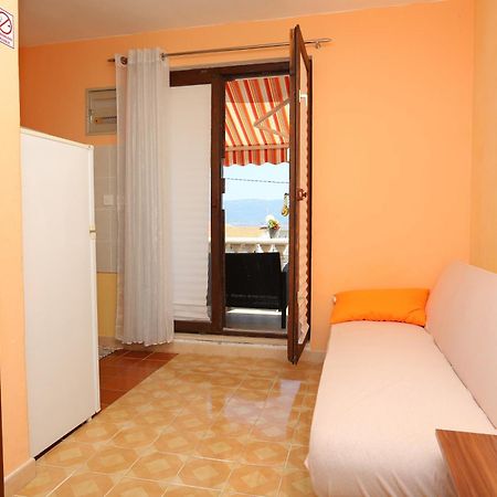 Apartments By The Sea Slatine, Ciovo - 16131 Habitación foto