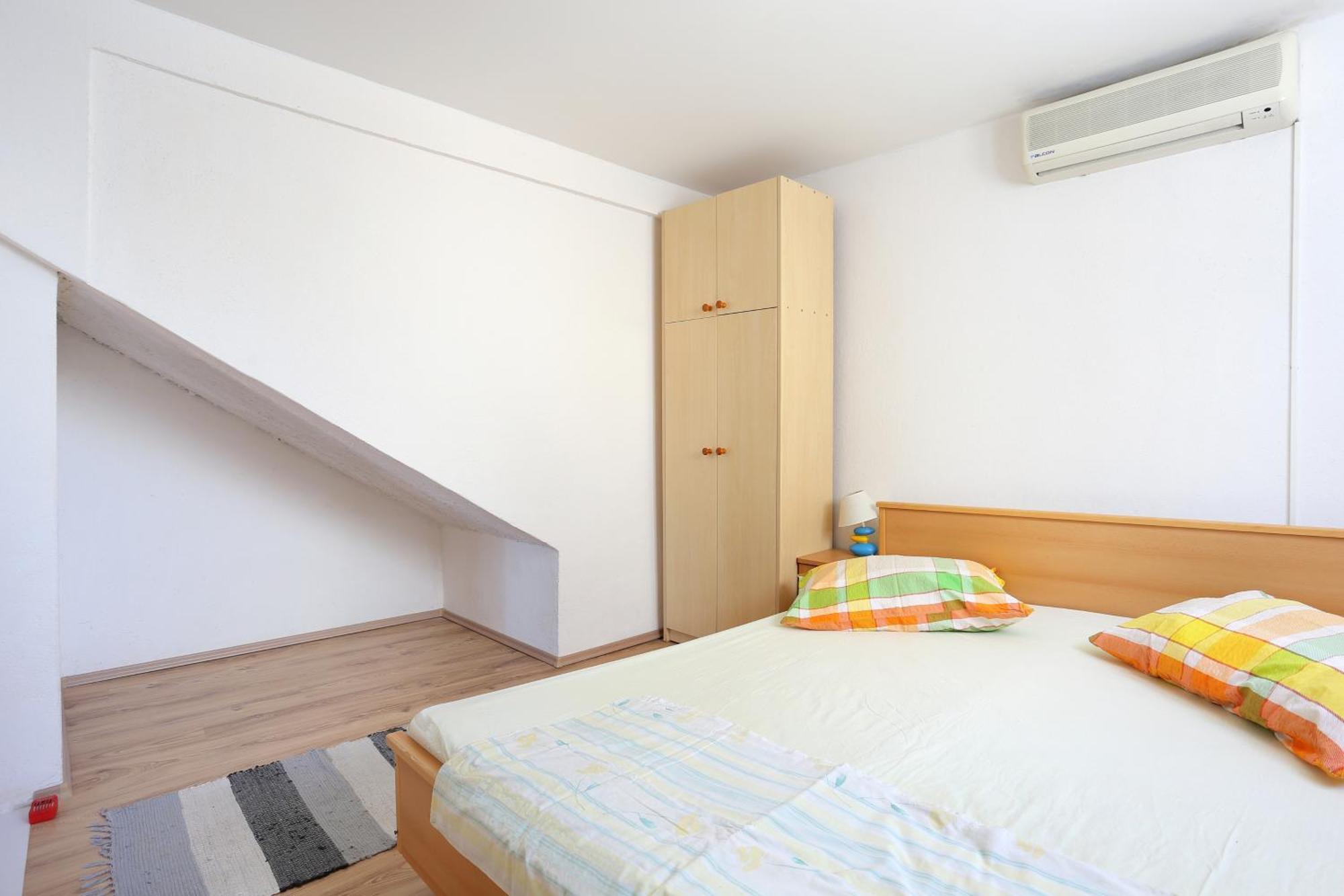 Apartments By The Sea Slatine, Ciovo - 16131 Habitación foto