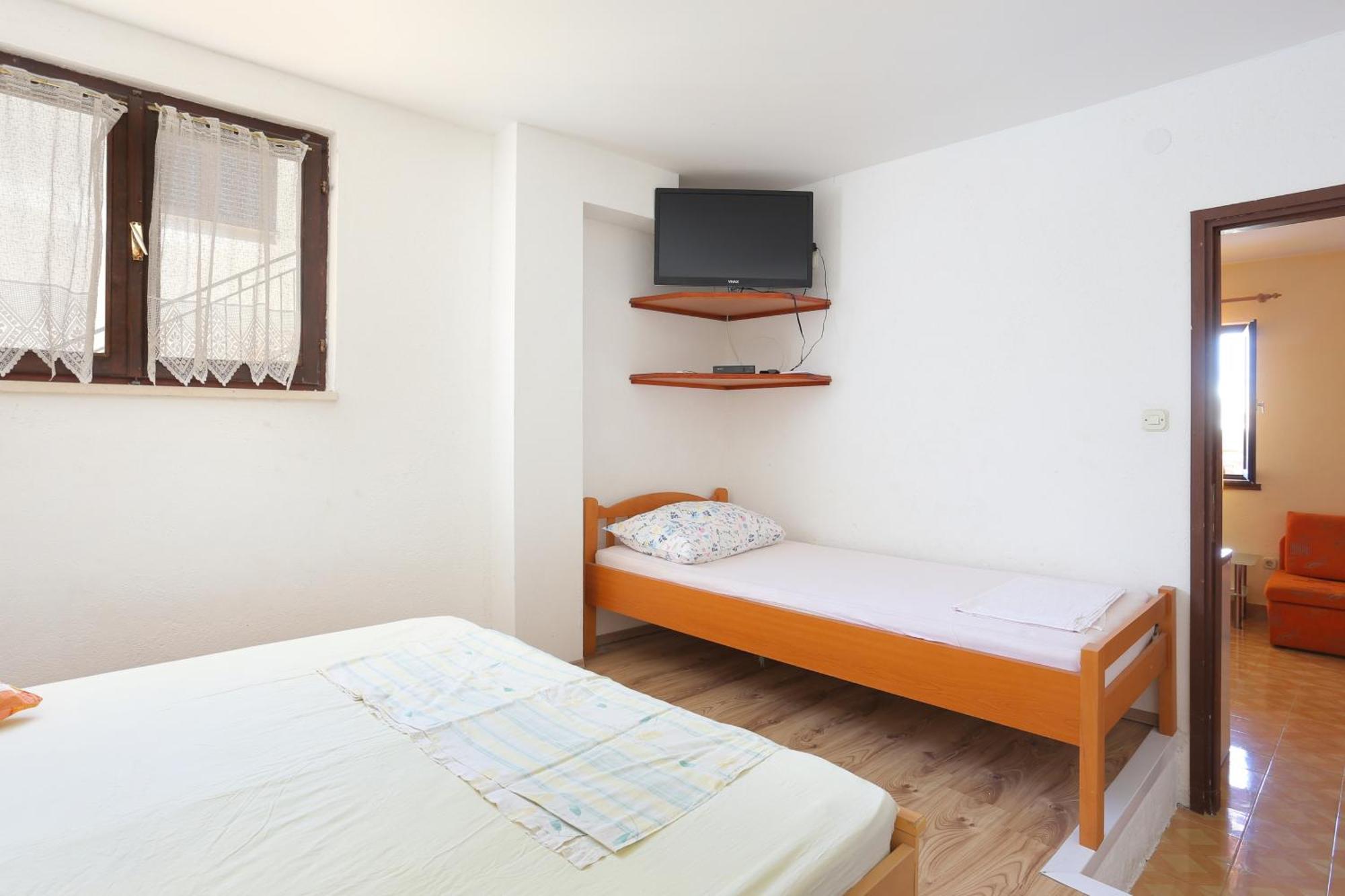 Apartments By The Sea Slatine, Ciovo - 16131 Habitación foto